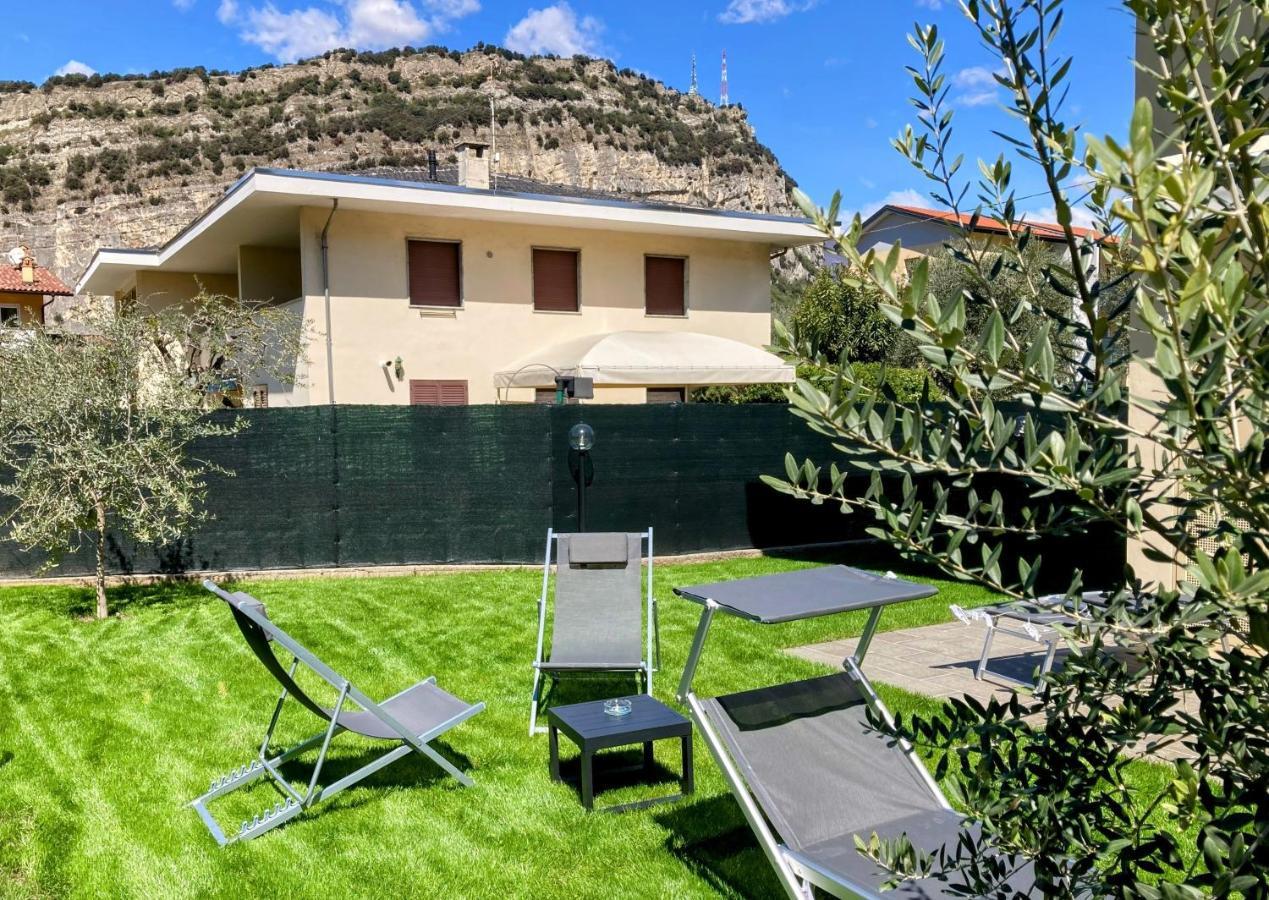 Casa Fiorella Torbole Sul Garda Luaran gambar